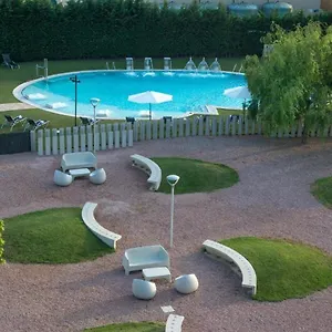 https://bah-barcelona-airport-hotel.catalonia-hotels.com